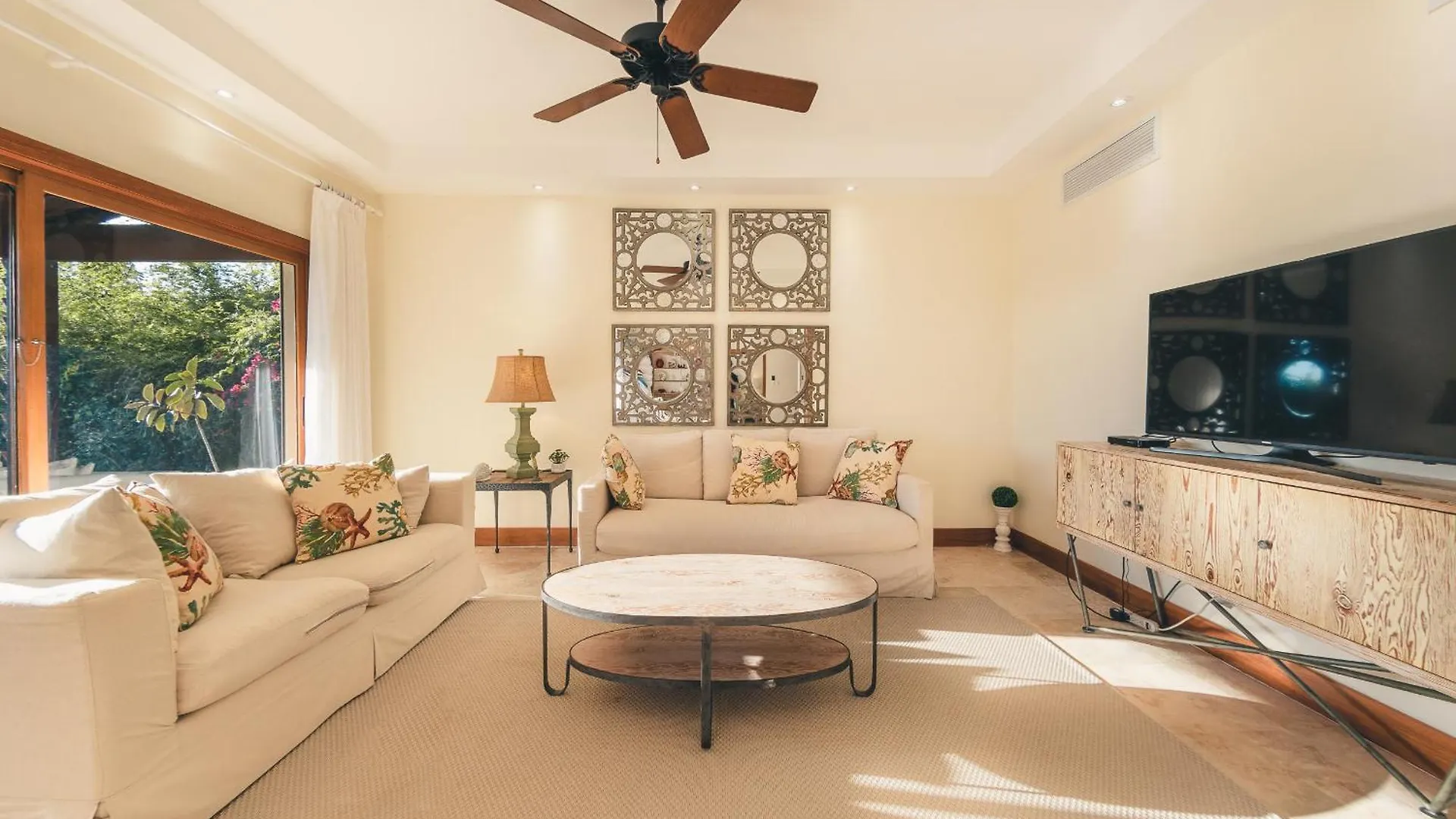 Luxurious Villa At Puerto Bahia With Great Views Samana